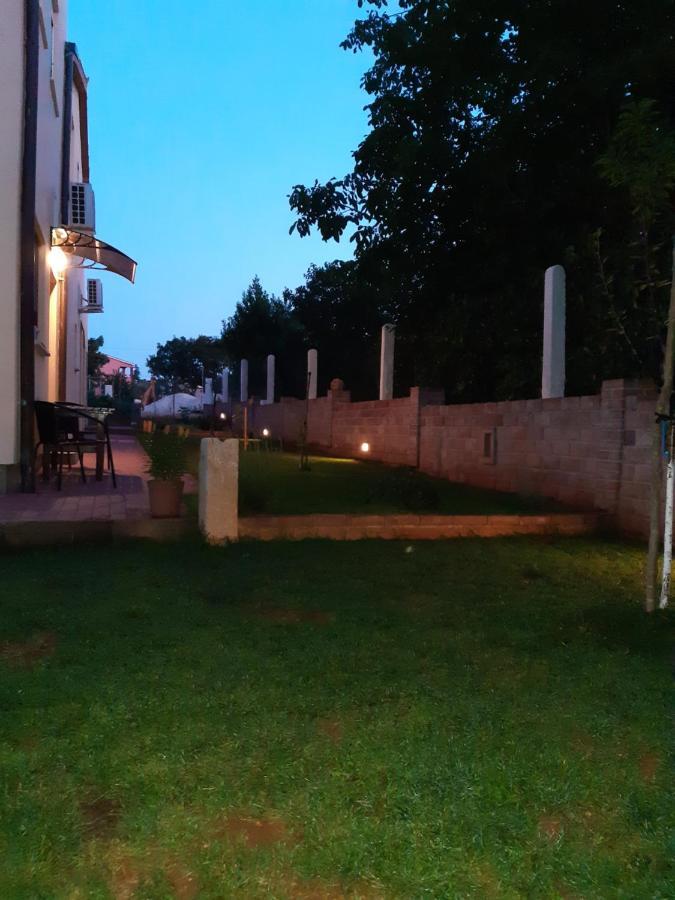 Ližnjan Studio Apartman San 3 מראה חיצוני תמונה