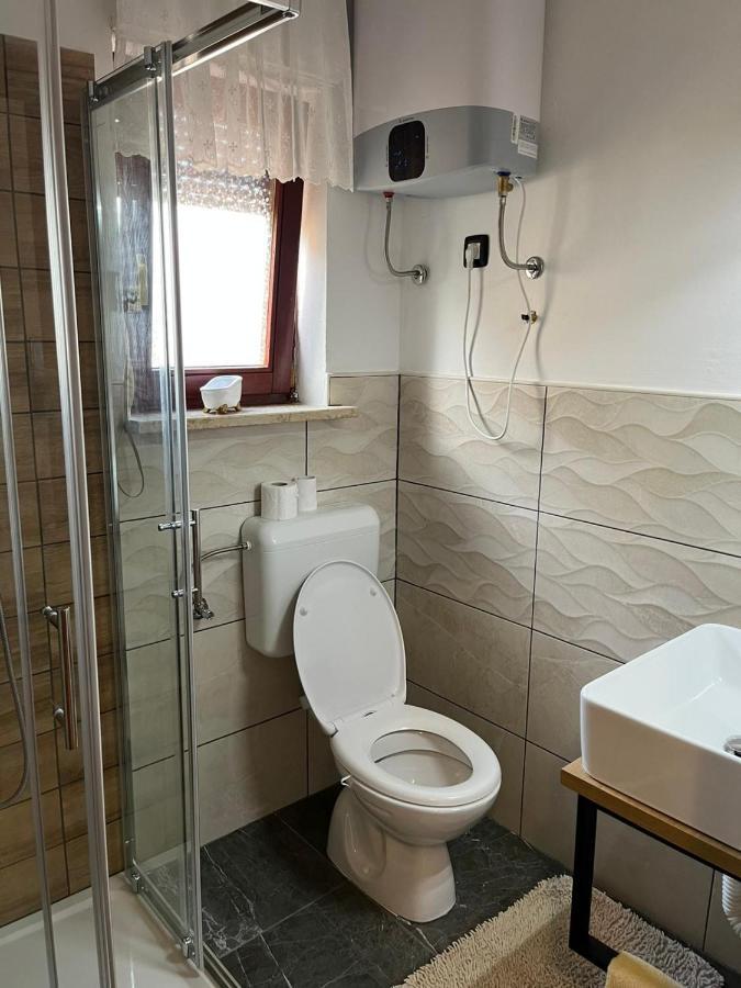 Ližnjan Studio Apartman San 3 מראה חיצוני תמונה
